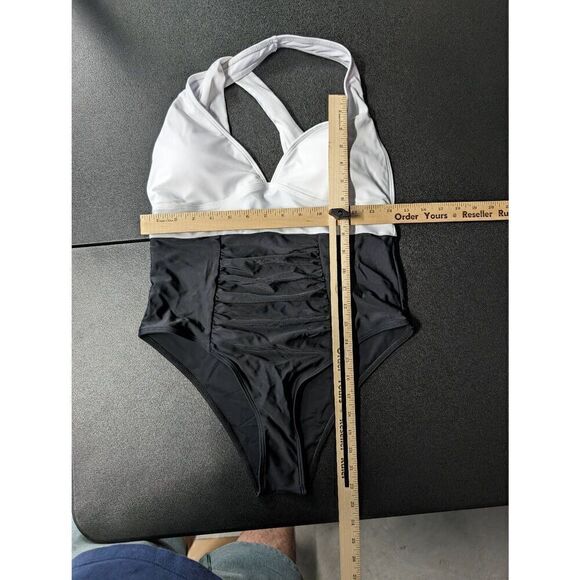 NWOT SHEIN Two Tone Black and White Halter One Piece Swimsuit Women's Large - Picture 5 of 5